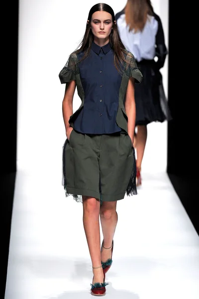 Look 22